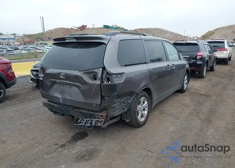 2015 Toyota Sienna Le 8 Passenger из США, поврежденный, VIN 5TDKK3DC7FS619418